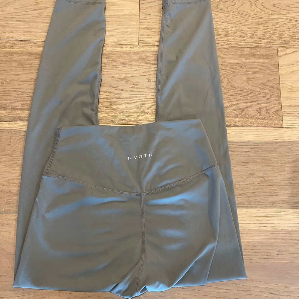 Gray NVGTN Leggings